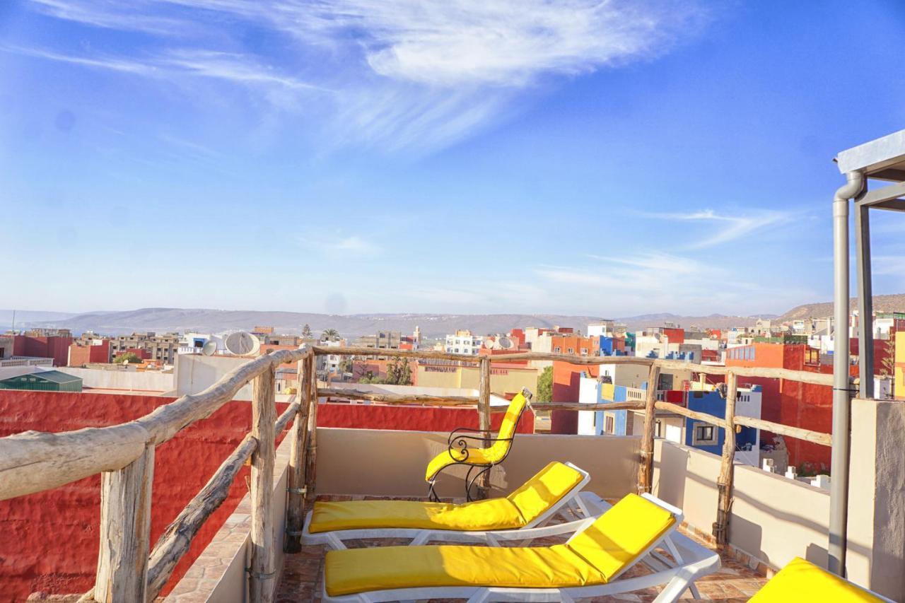 Dar Sultana Guesthouse Surf Morocco Tamraght Bagian luar foto