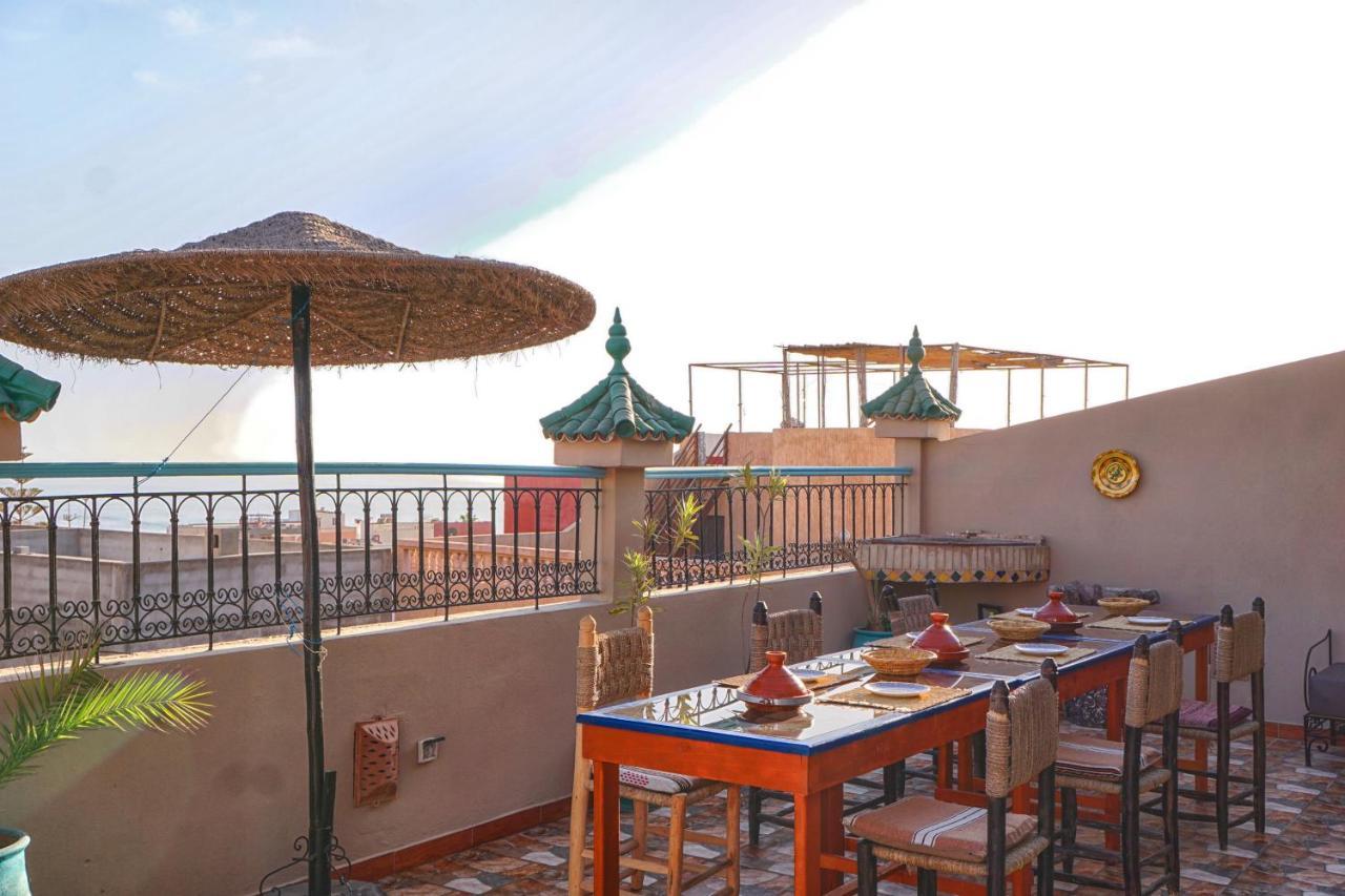 Dar Sultana Guesthouse Surf Morocco Tamraght Bagian luar foto